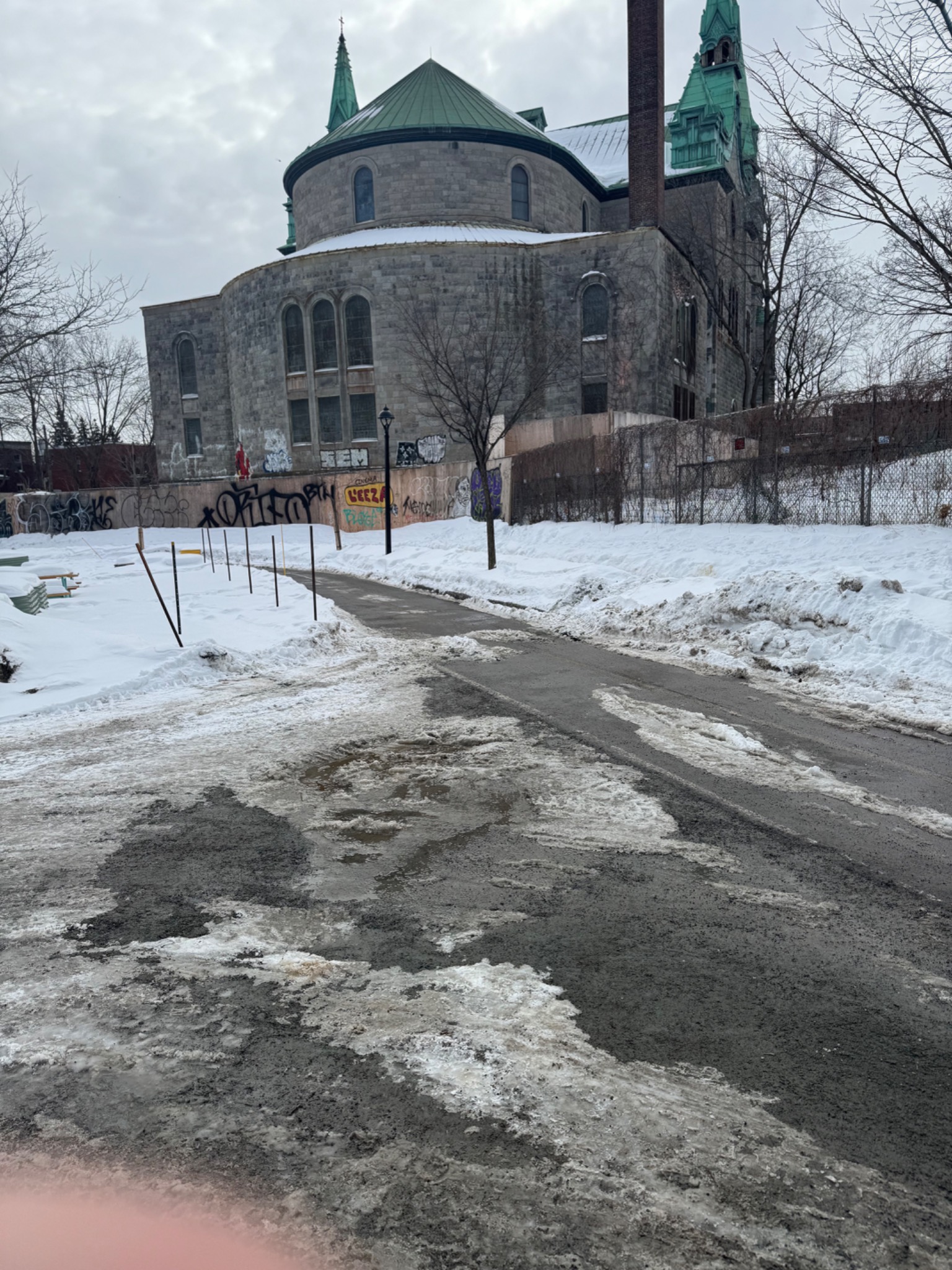 Rue Fullum church, Montreal, Quebec. Photograph by Richard Wainwright.